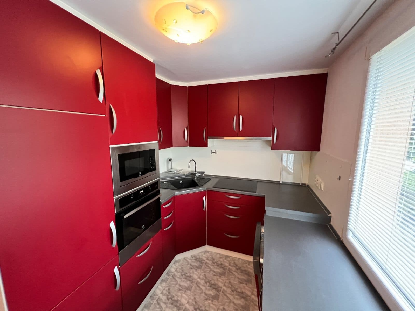 3 bedroom flat for sale, 62 m², Jiřího Wolkera, Nymburk, Středočeský Region 3 bedroom flat for sale, 62 m², Jiřího Wolkera, Nymburk, Středočeský Region