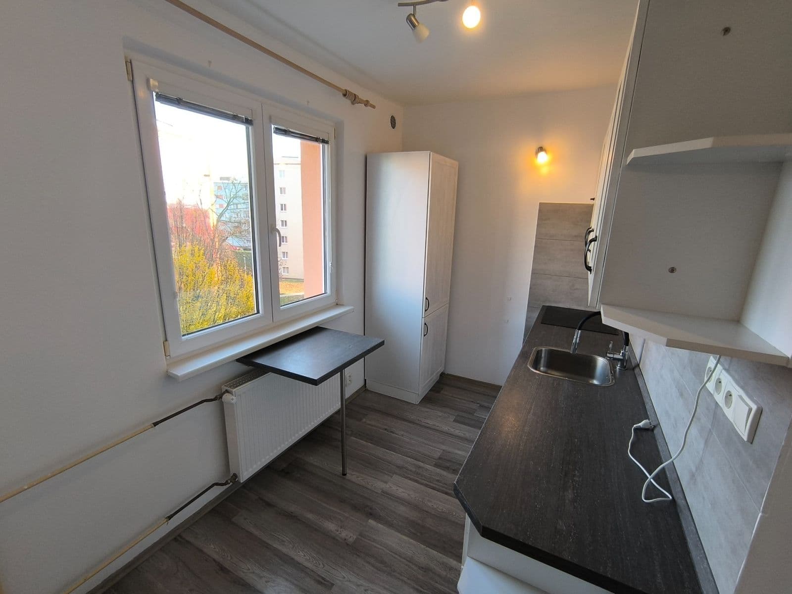 2 bedroom flat to rent, 55 m², Říjnová, Chodov, Karlovarský Region 2 bedroom flat to rent, 55 m², Říjnová, Chodov, Karlovarský Region