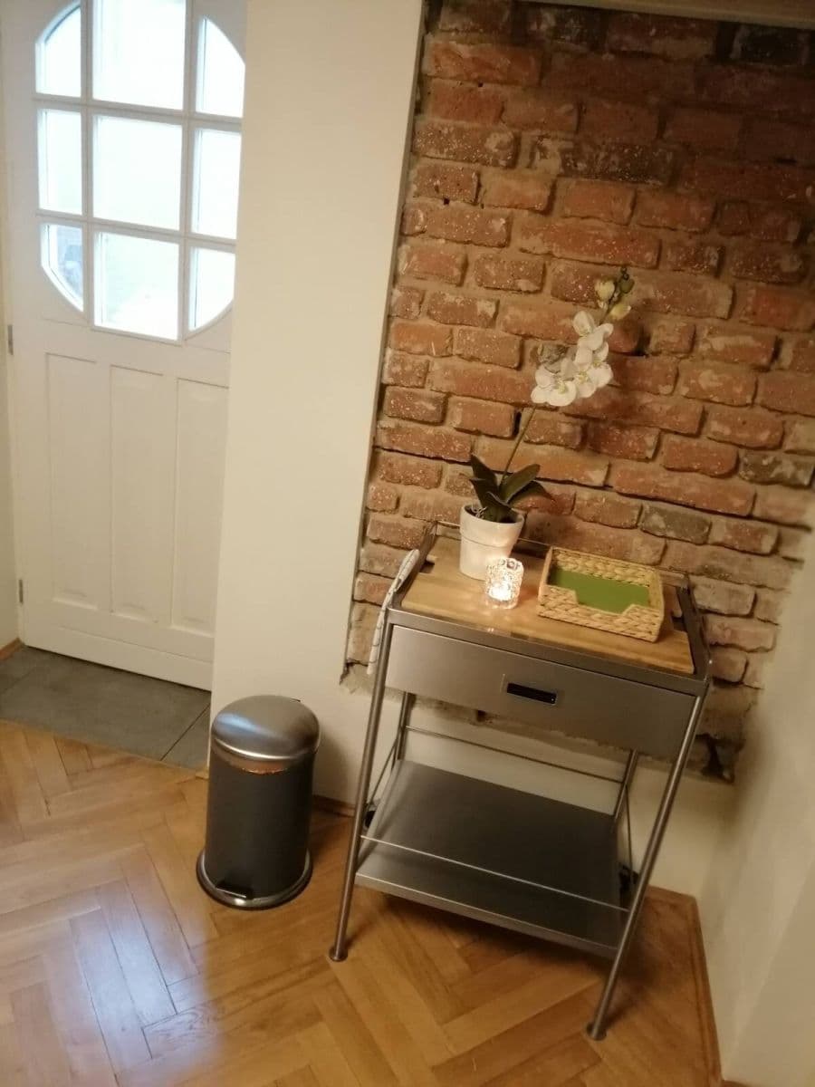 2 bedroom flat to rent, 62 m², Macharovo náměstí, Prague, Prague 2 bedroom flat to rent, 62 m², Macharovo náměstí, Prague, Prague