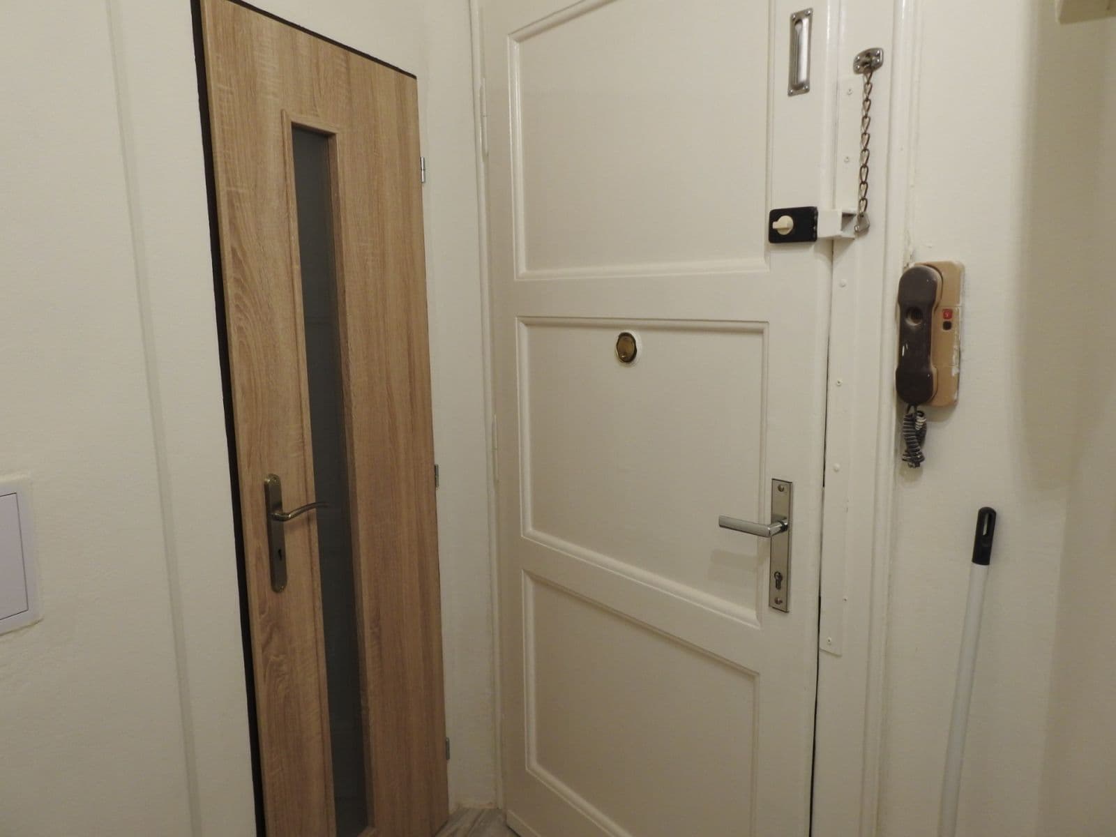 1 bedroom flat to rent, 40 m², Cetyňská, Prague, Prague 1 bedroom flat to rent, 40 m², Cetyňská, Prague, Prague