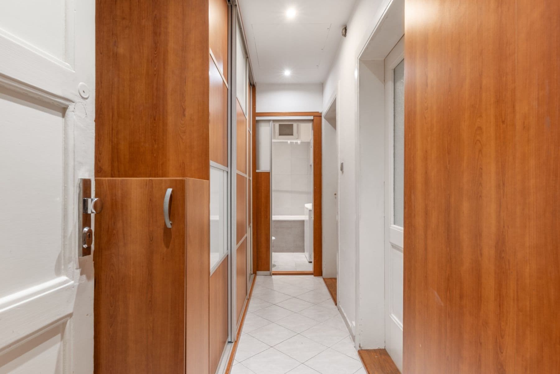 1 bedroom with open-plan kitchen flat for sale, 55 m², Drahobejlova, Prague, Prague 1 bedroom with open-plan kitchen flat for sale, 55 m², Drahobejlova, Prague, Prague