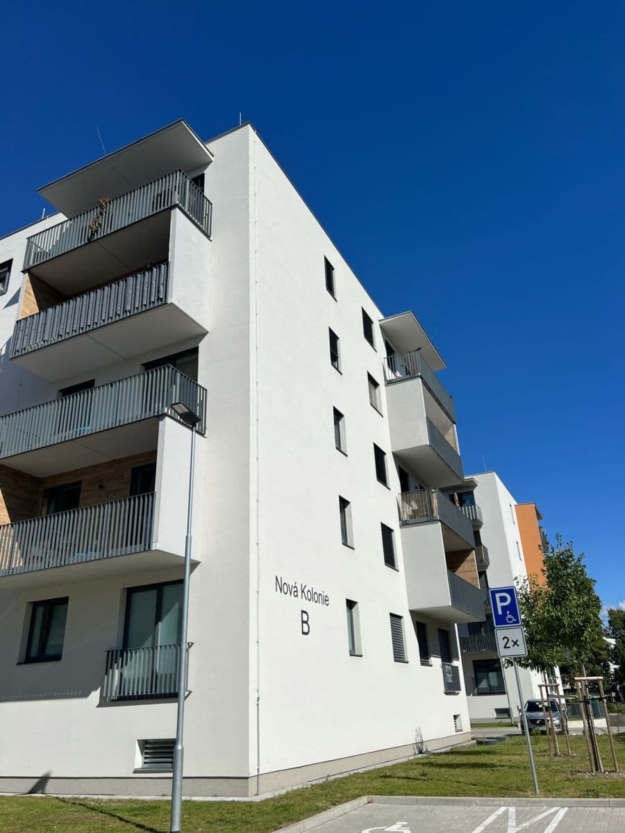 2 bedroom with open-plan kitchen flat to rent, 76 m², V Kolonii, Nymburk, Středočeský Region 2 bedroom with open-plan kitchen flat to rent, 76 m², V Kolonii, Nymburk, Středočeský Region