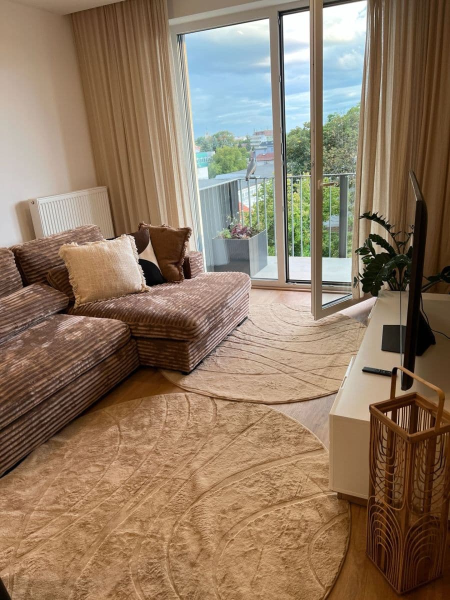 2 bedroom with open-plan kitchen flat to rent, 76 m², V Kolonii, Nymburk, Středočeský Region 2 bedroom with open-plan kitchen flat to rent, 76 m², V Kolonii, Nymburk, Středočeský Region