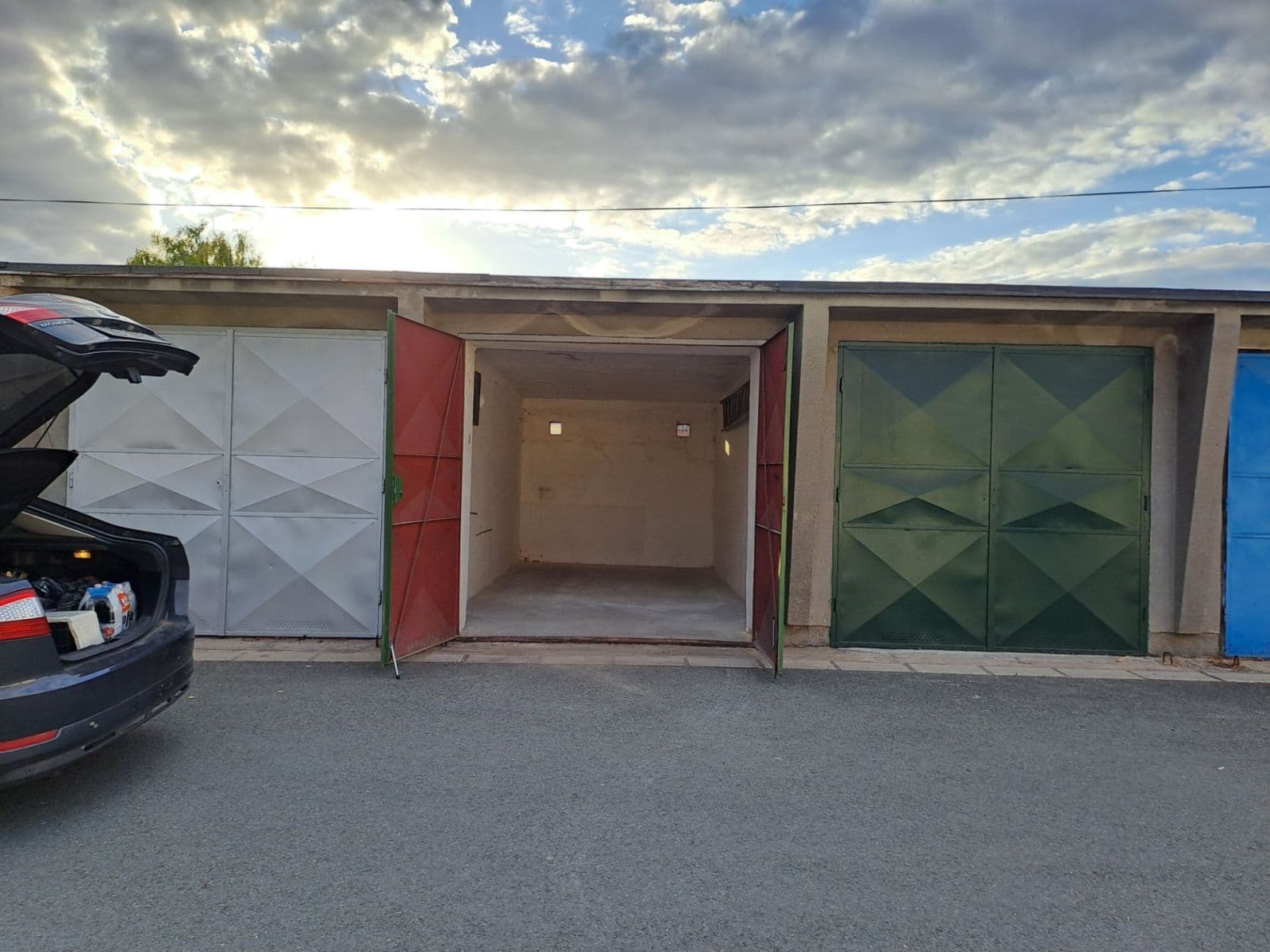 garage to rent, 18 m², K Vinici, Pardubice, Pardubický Region garage to rent, 18 m², K Vinici, Pardubice, Pardubický Region