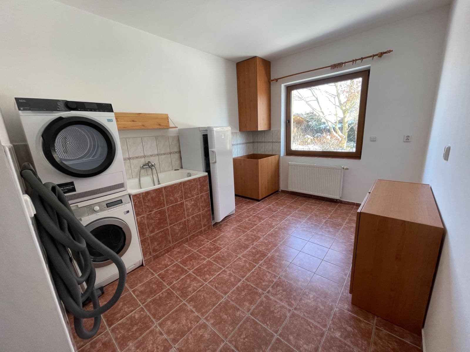 house to rent, 400 m², Roblín, Středočeský Region house to rent, 400 m², Roblín, Středočeský Region