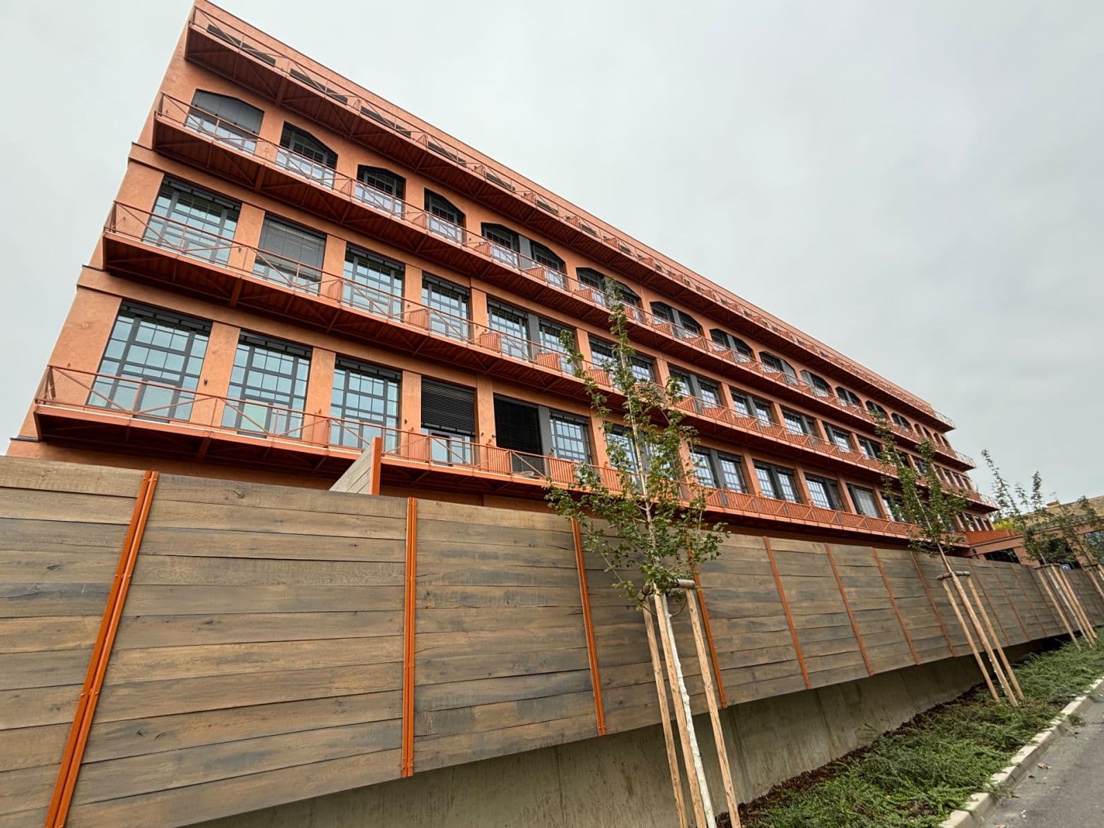 2 bedroom with open-plan kitchen flat to rent, 66 m², Kolbenova, Prague, Prague 2 bedroom with open-plan kitchen flat to rent, 66 m², Kolbenova, Prague, Prague