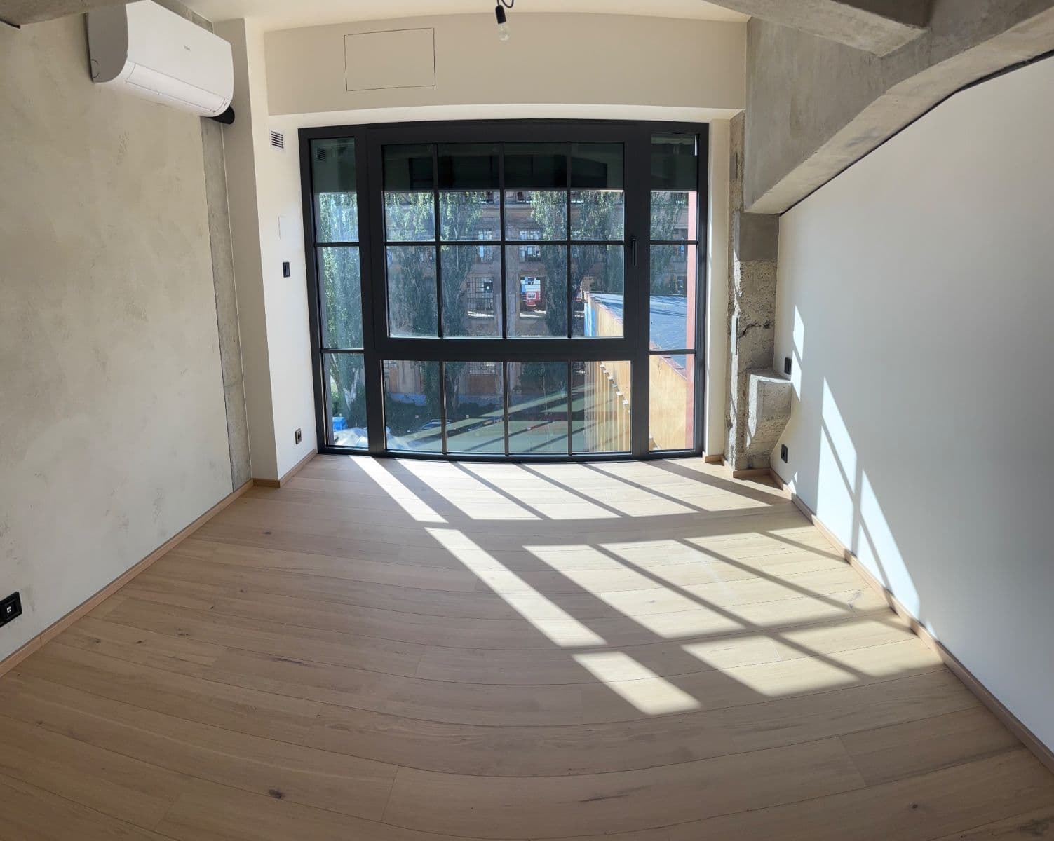 2 bedroom with open-plan kitchen flat to rent, 66 m², Kolbenova, Prague, Prague 2 bedroom with open-plan kitchen flat to rent, 66 m², Kolbenova, Prague, Prague