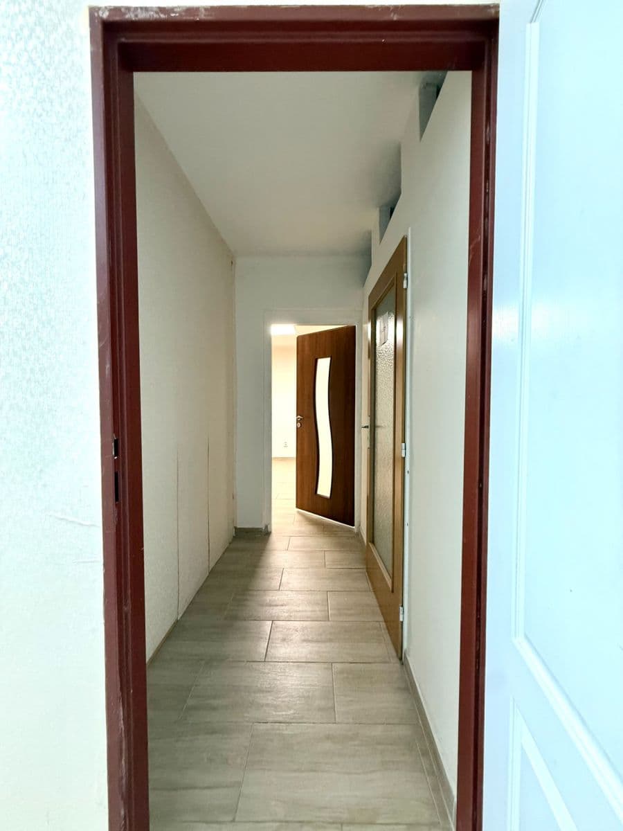 house to rent, 140 m², Mělnická, Tišice, Středočeský Region house to rent, 140 m², Mělnická, Tišice, Středočeský Region