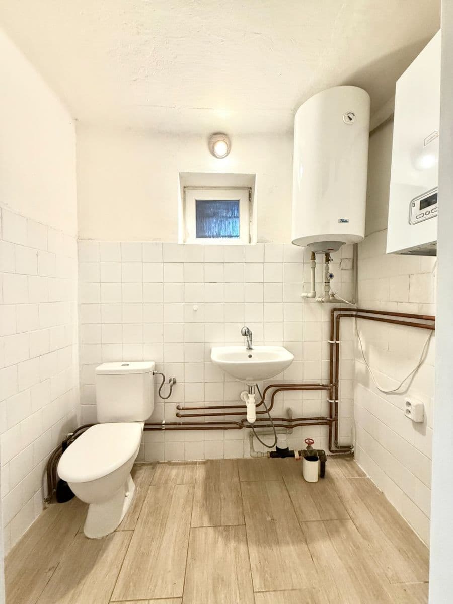 house to rent, 140 m², Mělnická, Tišice, Středočeský Region house to rent, 140 m², Mělnická, Tišice, Středočeský Region