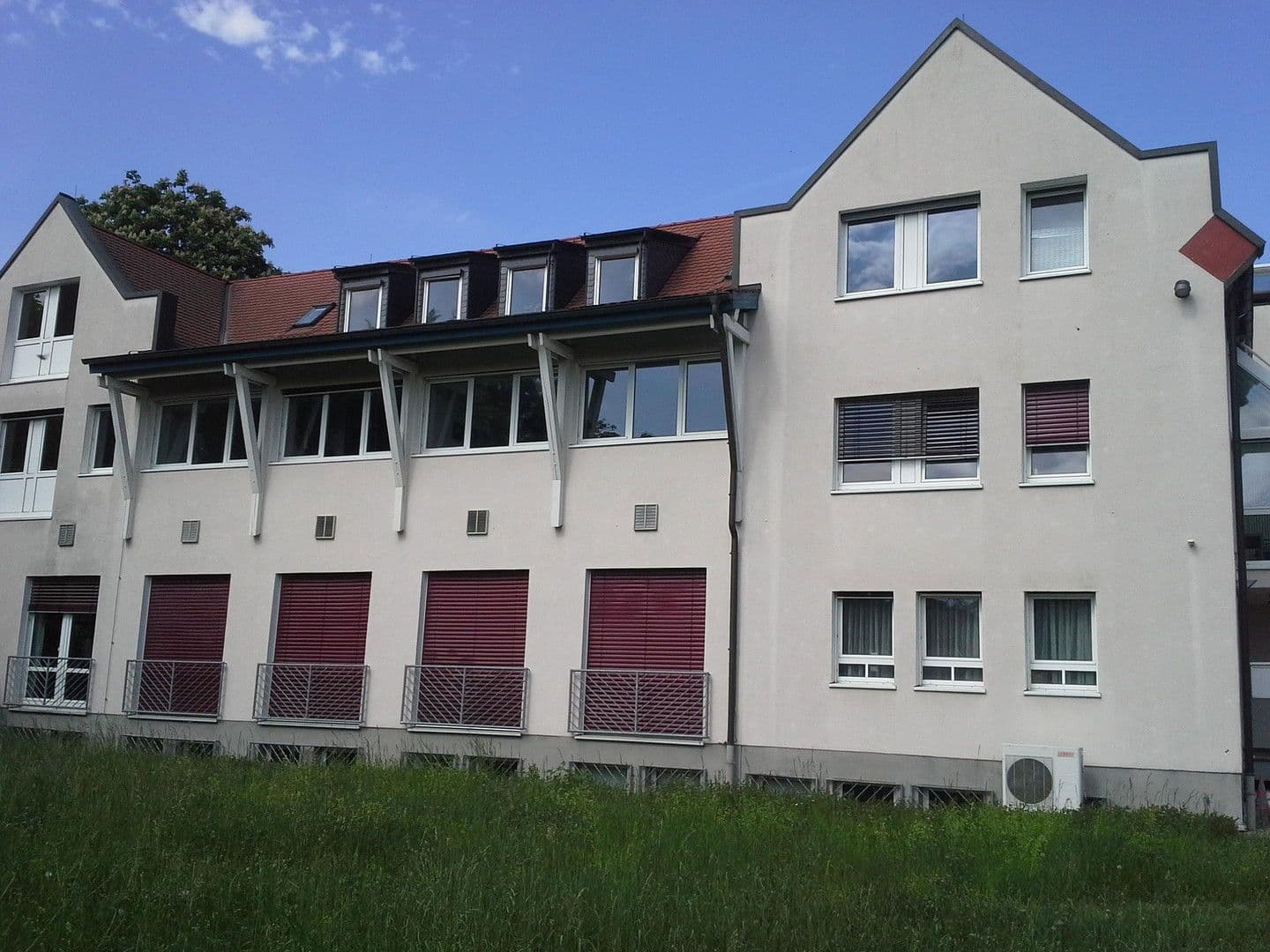 office to rent, 92 m², Krautgartenweg 1, Frankfurt Niederursel, Hesse office to rent, 92 m², Krautgartenweg 1, Frankfurt Niederursel, Hesse