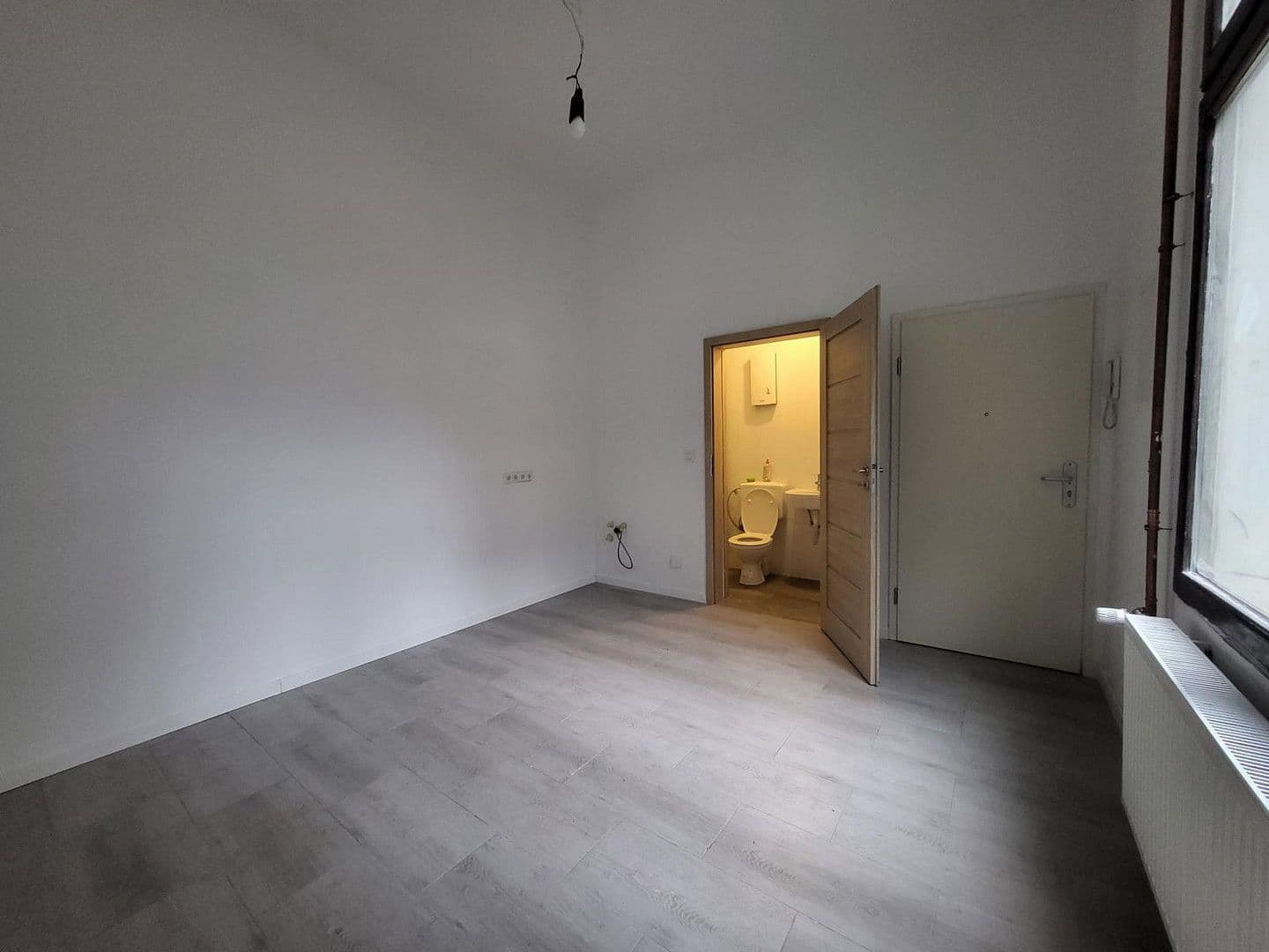 1 bedroom flat to rent, 20 m², Friedrich-Ebert-Str. 168a, Wuppertal, North Rhine-Westphalia 1 bedroom flat to rent, 20 m², Friedrich-Ebert-Str. 168a, Wuppertal, North Rhine-Westphalia