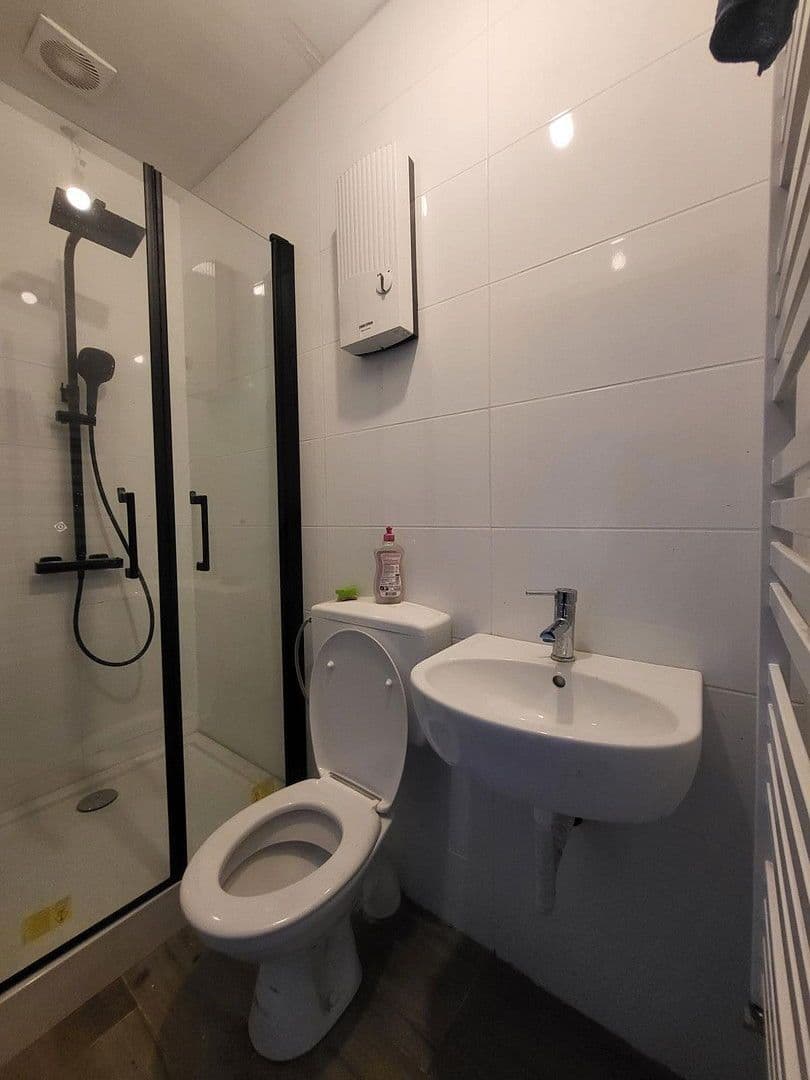 1 bedroom flat to rent, 20 m², Friedrich-Ebert-Str. 168a, Wuppertal, North Rhine-Westphalia 1 bedroom flat to rent, 20 m², Friedrich-Ebert-Str. 168a, Wuppertal, North Rhine-Westphalia