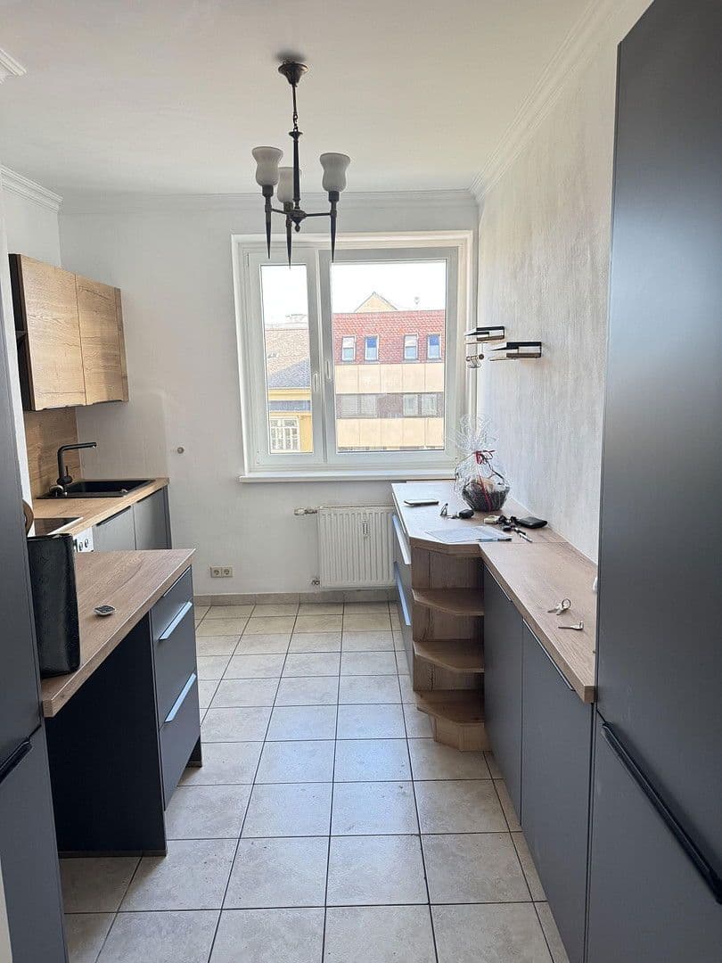 4 bedroom flat to rent, 100 m², Villacherstrasse 1B, Klagenfurt, Carinthia 4 bedroom flat to rent, 100 m², Villacherstrasse 1B, Klagenfurt, Carinthia