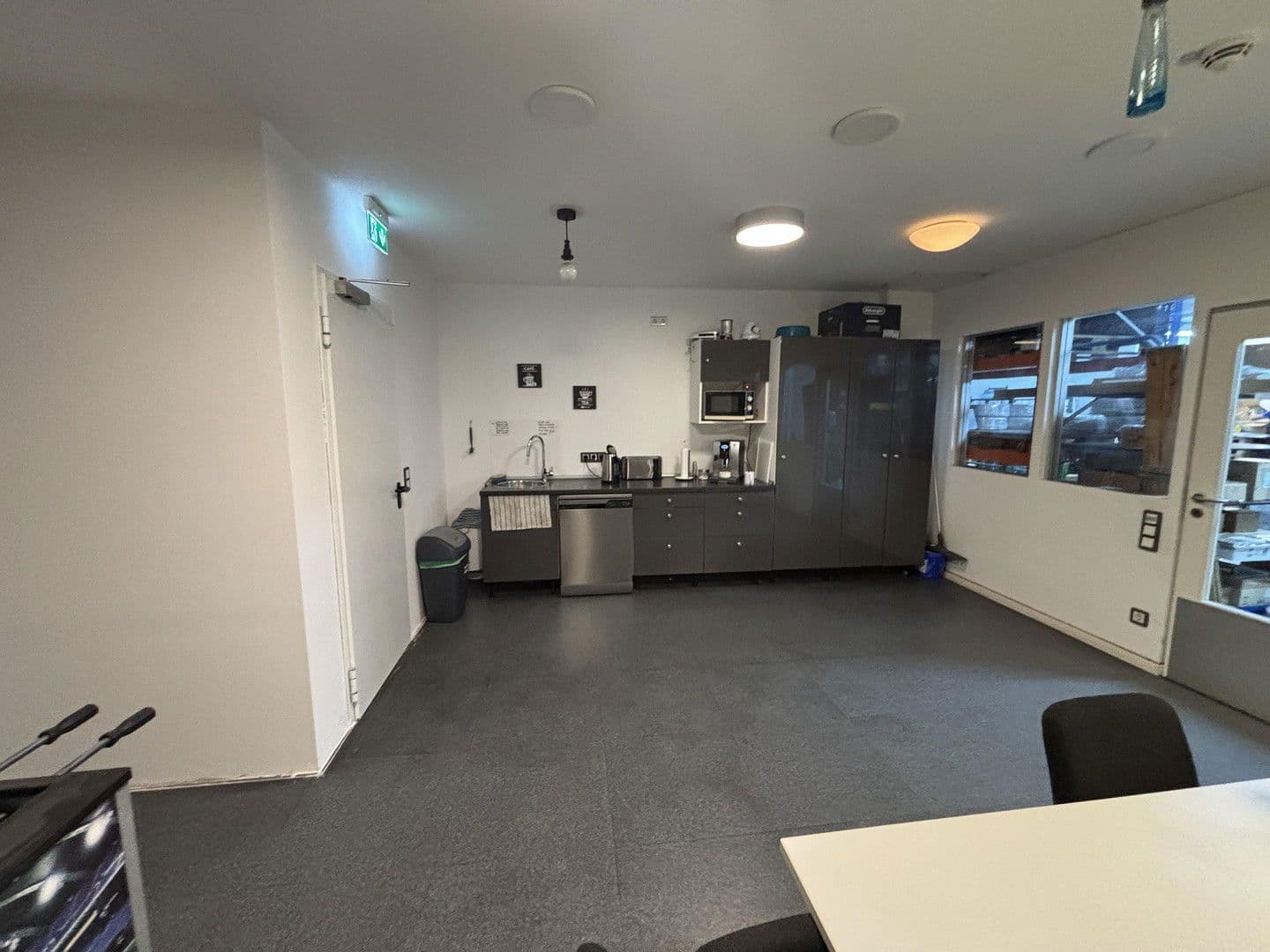 non-residential property to rent, 285 m², Münsterstrasse 330, Düsseldorf, North Rhine-Westphalia non-residential property to rent, 285 m², Münsterstrasse 330, Düsseldorf, North Rhine-Westphalia