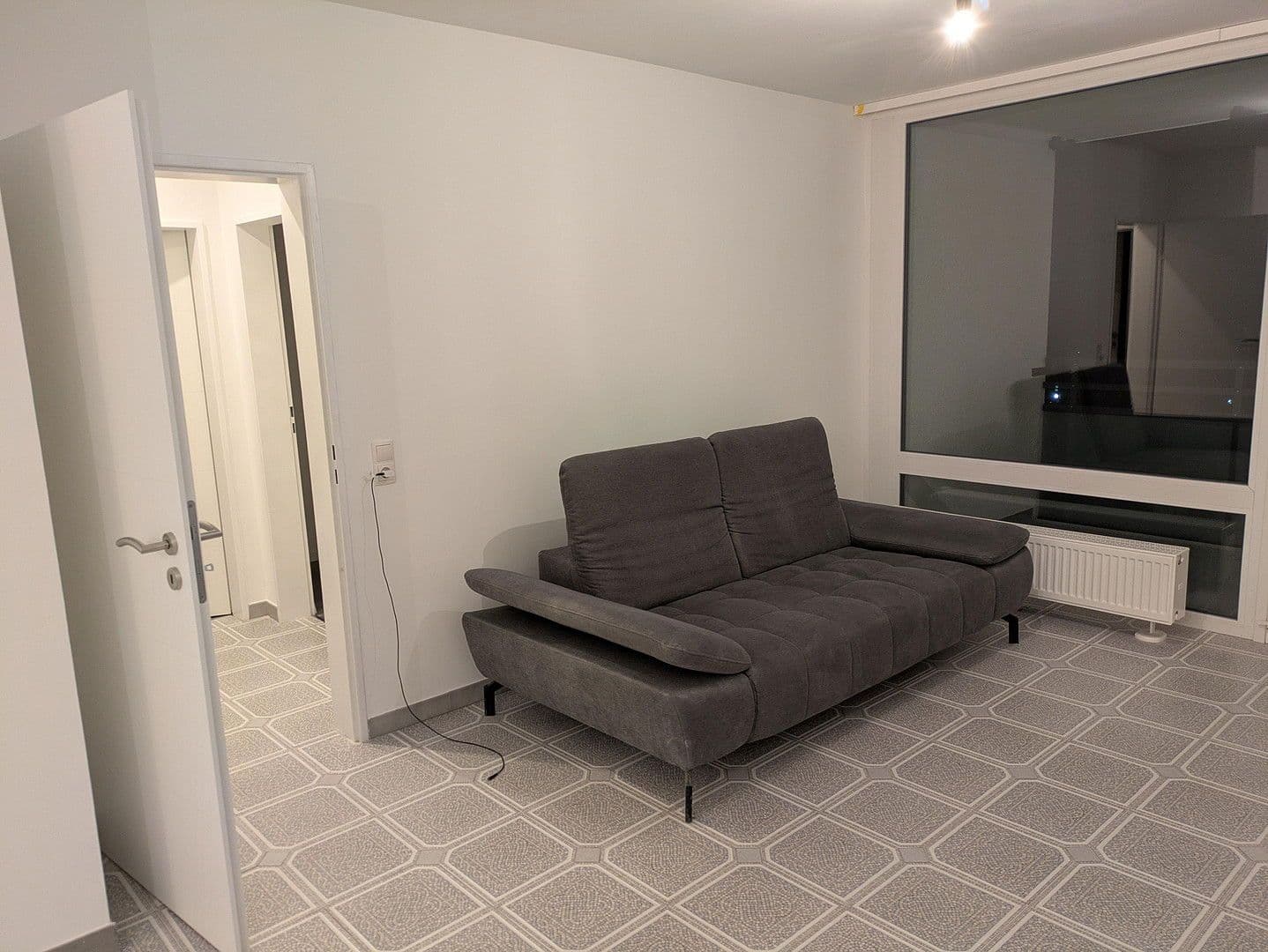 2 bedroom with open-plan kitchen flat to rent, 74 m², Leverkusen, North Rhine-Westphalia 2 bedroom with open-plan kitchen flat to rent, 74 m², Leverkusen, North Rhine-Westphalia