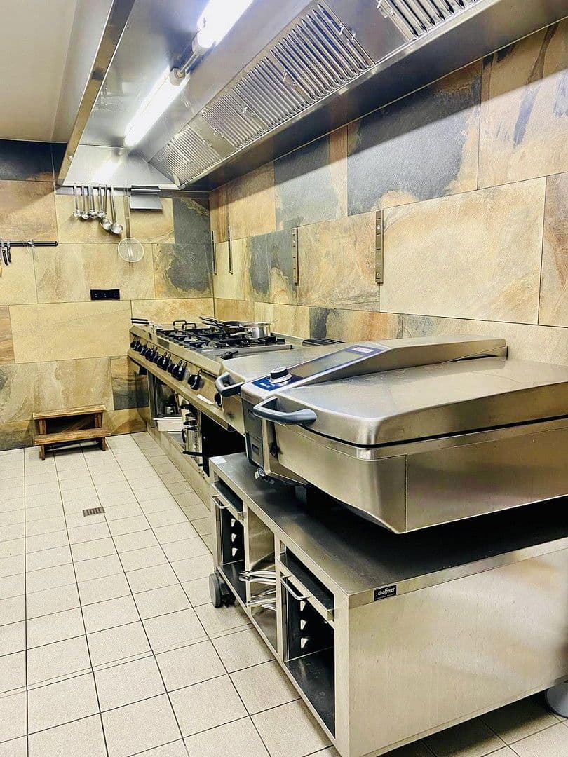 non-residential property for sale, 1,100 m², Hauptstraße 40, Klettgau, Baden-Württemberg non-residential property for sale, 1,100 m², Hauptstraße 40, Klettgau, Baden-Württemberg