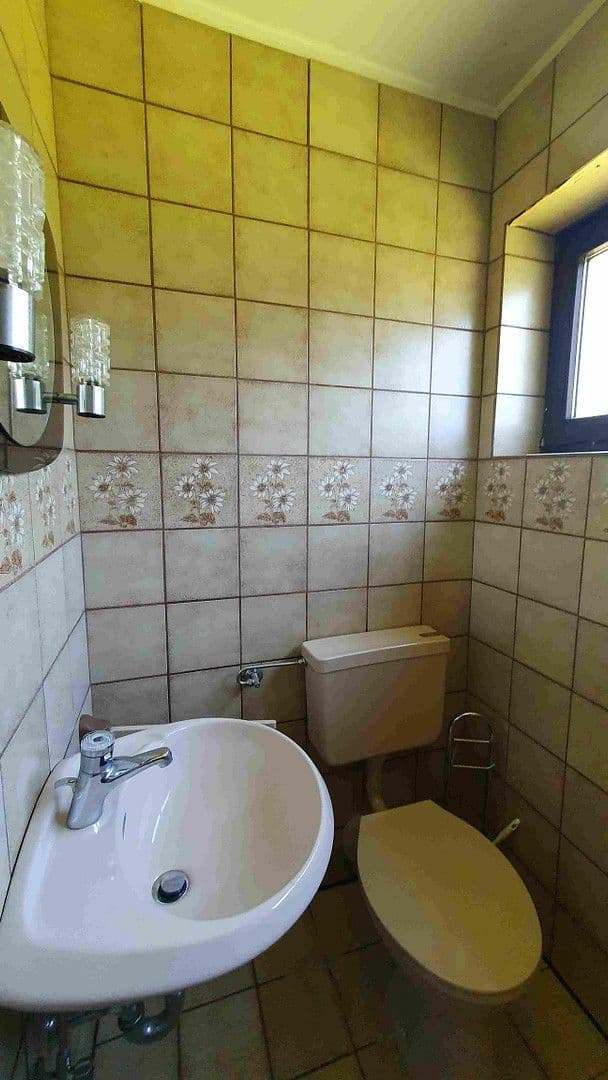 house for sale, 199 m², Langenlonsheim, Rhineland-Palatinate house for sale, 199 m², Langenlonsheim, Rhineland-Palatinate