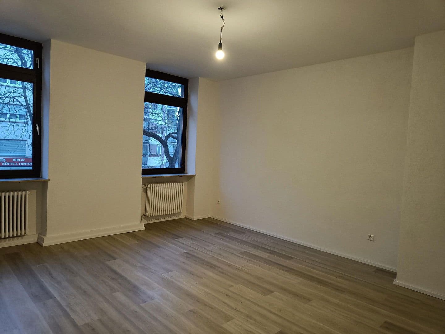 1 bedroom with open-plan kitchen flat to rent, 72 m², Ludwigshafen, Rhineland-Palatinate 1 bedroom with open-plan kitchen flat to rent, 72 m², Ludwigshafen, Rhineland-Palatinate