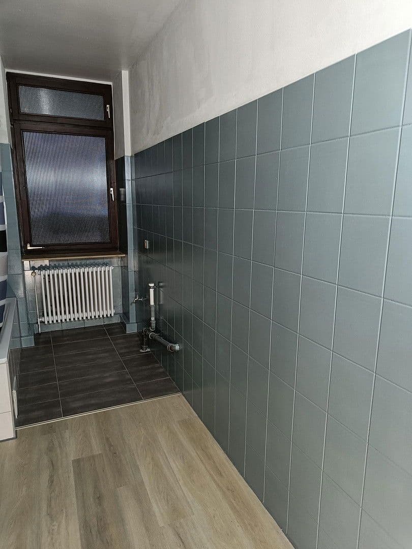 1 bedroom with open-plan kitchen flat to rent, 72 m², Ludwigshafen, Rhineland-Palatinate 1 bedroom with open-plan kitchen flat to rent, 72 m², Ludwigshafen, Rhineland-Palatinate