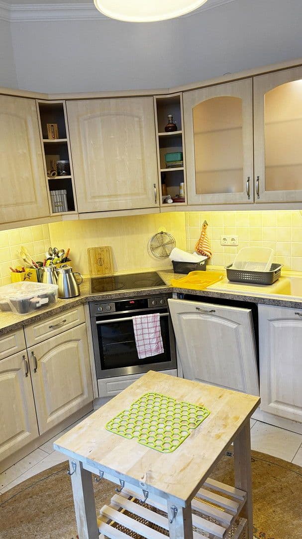 2 bedroom with open-plan kitchen flat to rent, 85 m², Nienburger Straße 2, Bremen, Bremen 2 bedroom with open-plan kitchen flat to rent, 85 m², Nienburger Straße 2, Bremen, Bremen