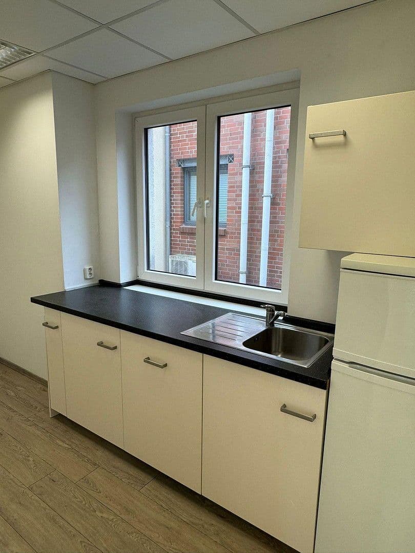 office to rent, 90 m², Hansestraße 2-4, Stade, Lower Saxony office to rent, 90 m², Hansestraße 2-4, Stade, Lower Saxony