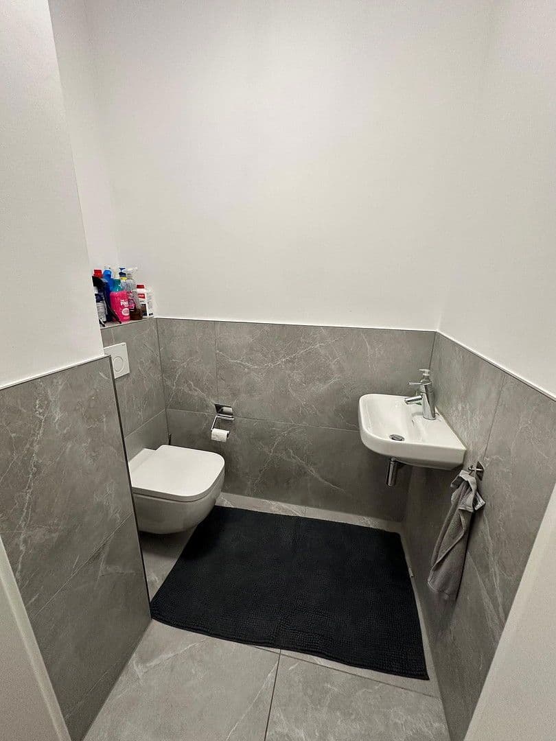 4 bedroom flat to rent, 132 m², Prinz-Ferdiand-Str. 144, Krefeld, North Rhine-Westphalia 4 bedroom flat to rent, 132 m², Prinz-Ferdiand-Str. 144, Krefeld, North Rhine-Westphalia