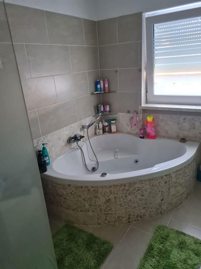 house for sale, 185 m², Kaiserslautern, Rhineland-Palatinate house for sale, 185 m², Kaiserslautern, Rhineland-Palatinate