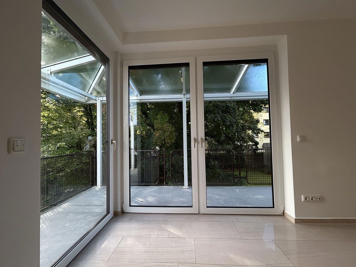 1 bedroom with open-plan kitchen flat to rent, 89 m², München, Bavaria 1 bedroom with open-plan kitchen flat to rent, 89 m², München, Bavaria