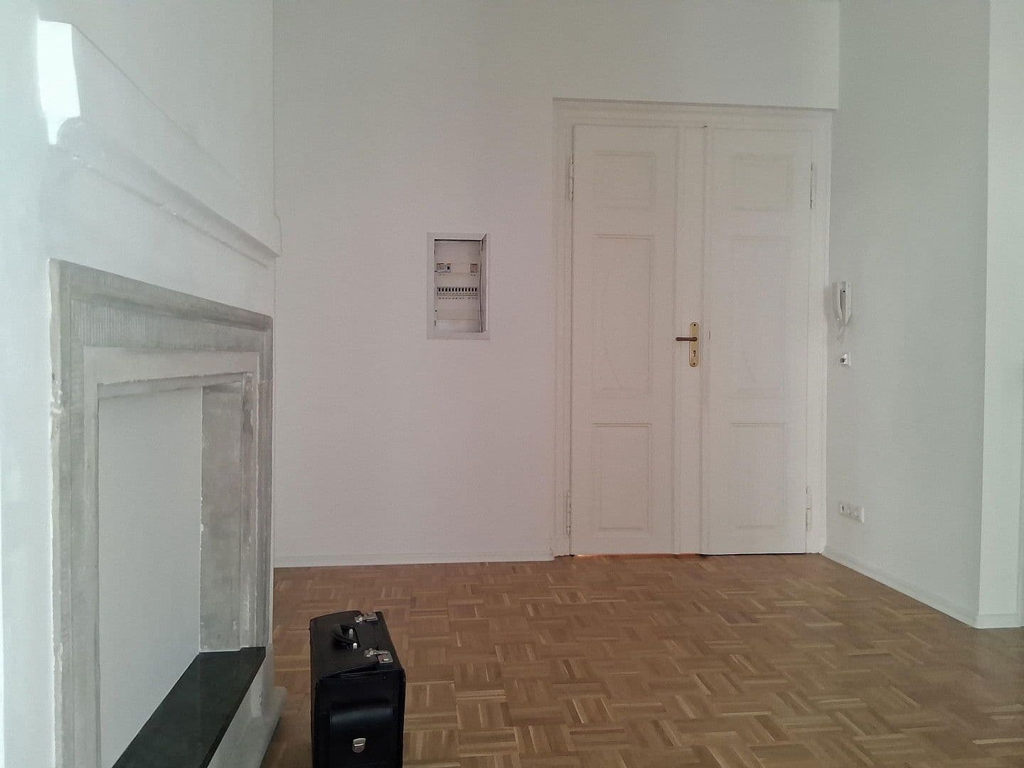 4 bedroom flat to rent, 140 m², Gera, Thuringia 4 bedroom flat to rent, 140 m², Gera, Thuringia