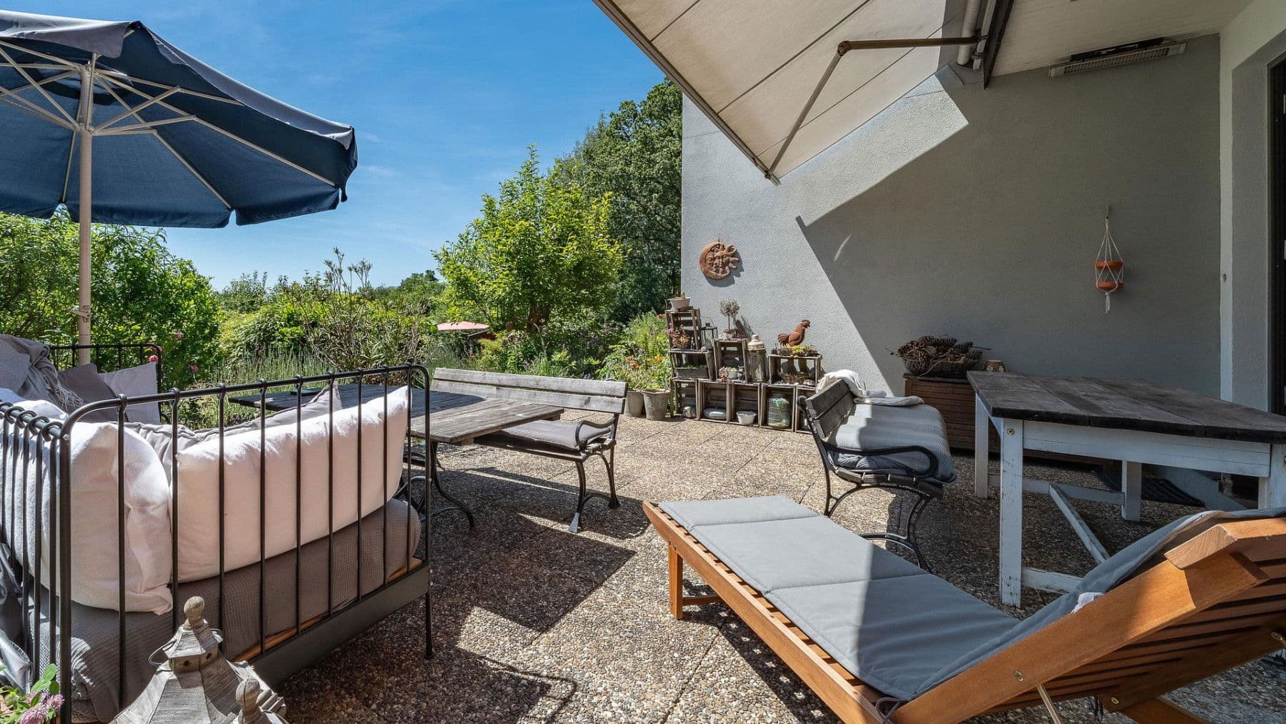 house for sale, 330 m², Daimlerstr. 14, Taunusstein, Hesse house for sale, 330 m², Daimlerstr. 14, Taunusstein, Hesse