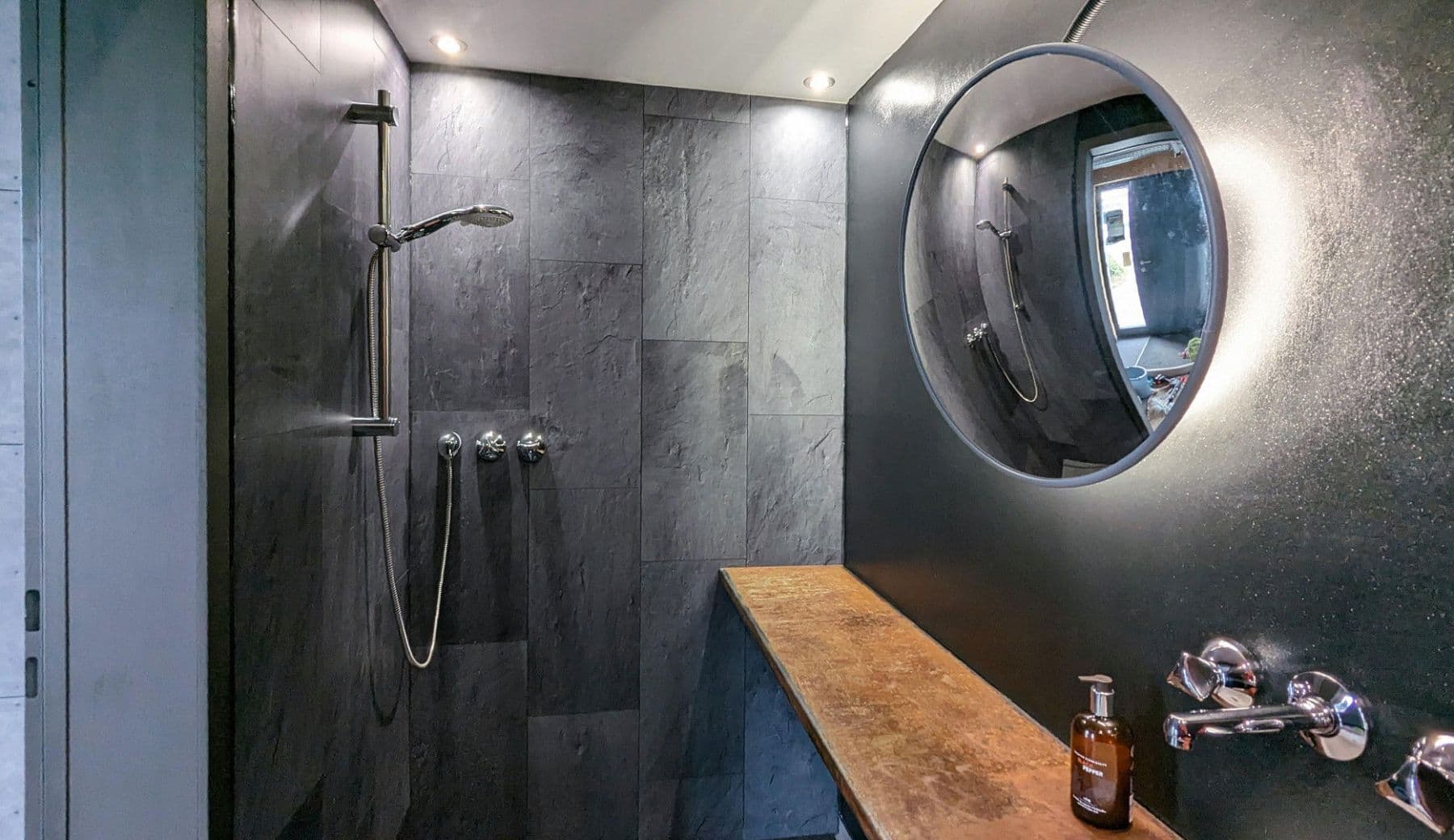 house for sale, 330 m², Daimlerstr. 14, Taunusstein, Hesse house for sale, 330 m², Daimlerstr. 14, Taunusstein, Hesse