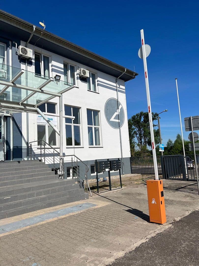 non-residential property for sale, 91,101 m², Wettin-Löbejün, Saxony-Anhalt non-residential property for sale, 91,101 m², Wettin-Löbejün, Saxony-Anhalt