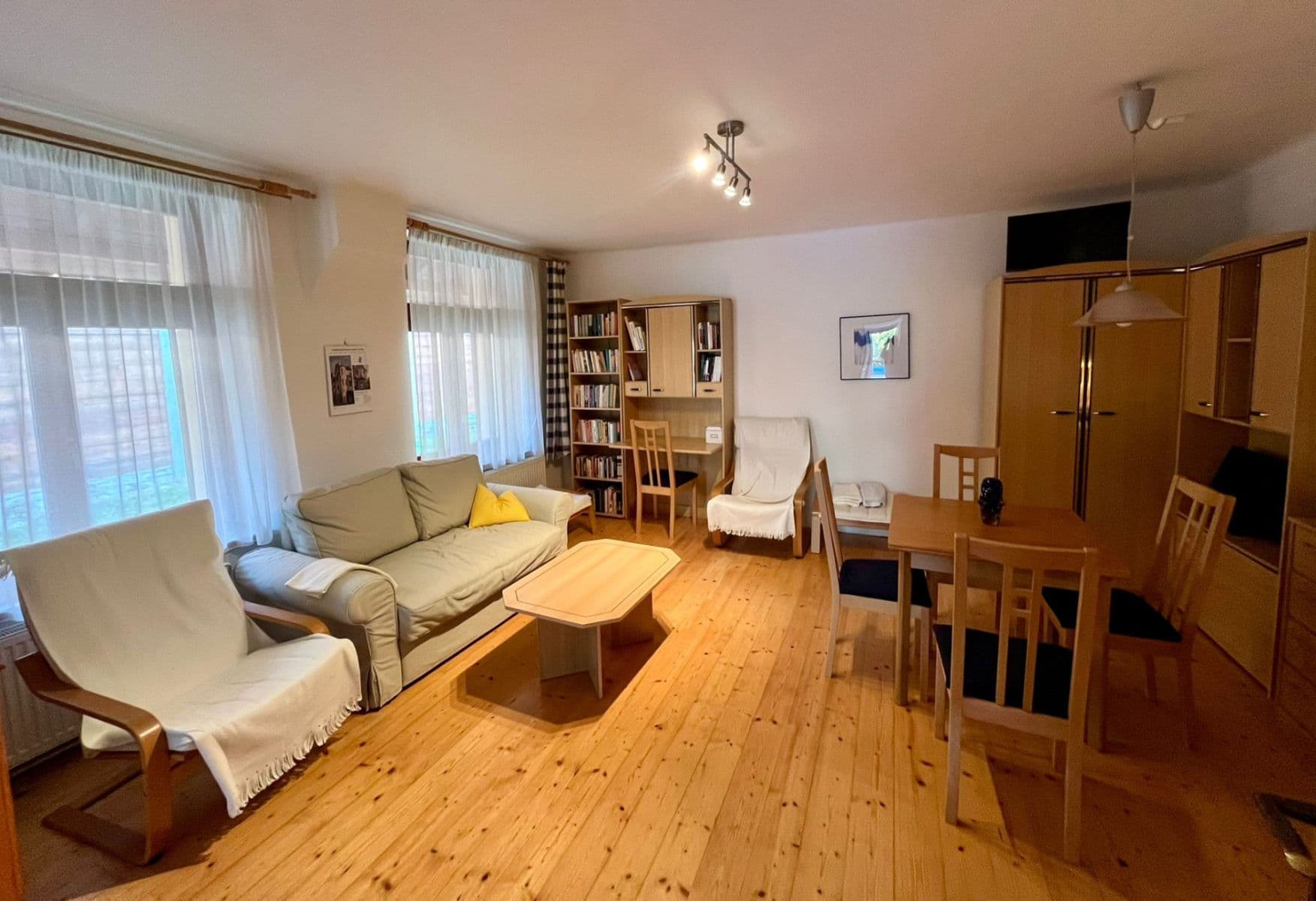 1 bedroom with open-plan kitchen flat to rent, 41 m², Pražská, Dobřichovice, Středočeský Region 1 bedroom with open-plan kitchen flat to rent, 41 m², Pražská, Dobřichovice, Středočeský Region