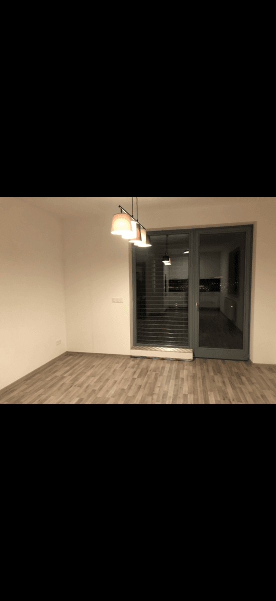 3 bedroom with open-plan kitchen flat to rent, 84 m², Menšíkova, Brno, Jihomoravský Region 3 bedroom with open-plan kitchen flat to rent, 84 m², Menšíkova, Brno, Jihomoravský Region