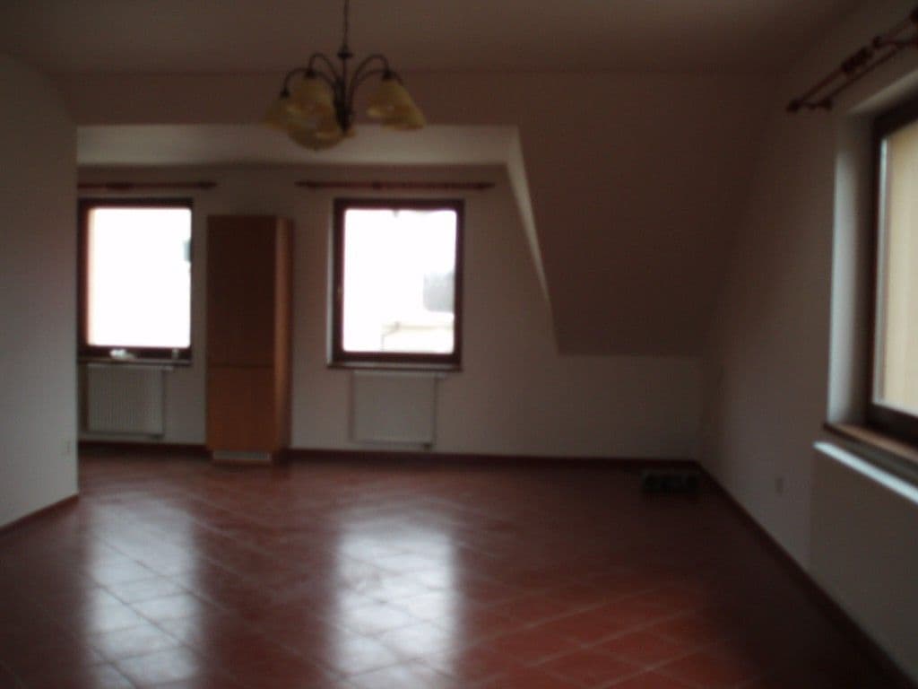 2 bedroom with open-plan kitchen flat to rent, 96 m², U Kruhárny, Dobřichovice, Středočeský Region 2 bedroom with open-plan kitchen flat to rent, 96 m², U Kruhárny, Dobřichovice, Středočeský Region