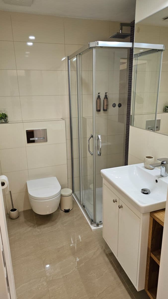 1 bedroom flat to rent, 36 m², Záhřebská, Prague, Prague 1 bedroom flat to rent, 36 m², Záhřebská, Prague, Prague