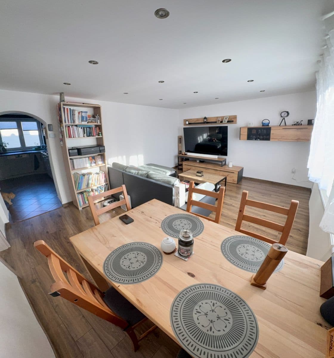 3 bedroom flat for sale, 74 m², Sídl. Beskydské, Frenštát pod Radhoštěm, Moravskoslezský Region 3 bedroom flat for sale, 74 m², Sídl. Beskydské, Frenštát pod Radhoštěm, Moravskoslezský Region