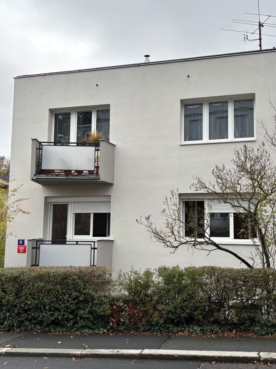 3 bedroom flat to rent, 85 m², Gončarenkova, Prague, Prague 3 bedroom flat to rent, 85 m², Gončarenkova, Prague, Prague