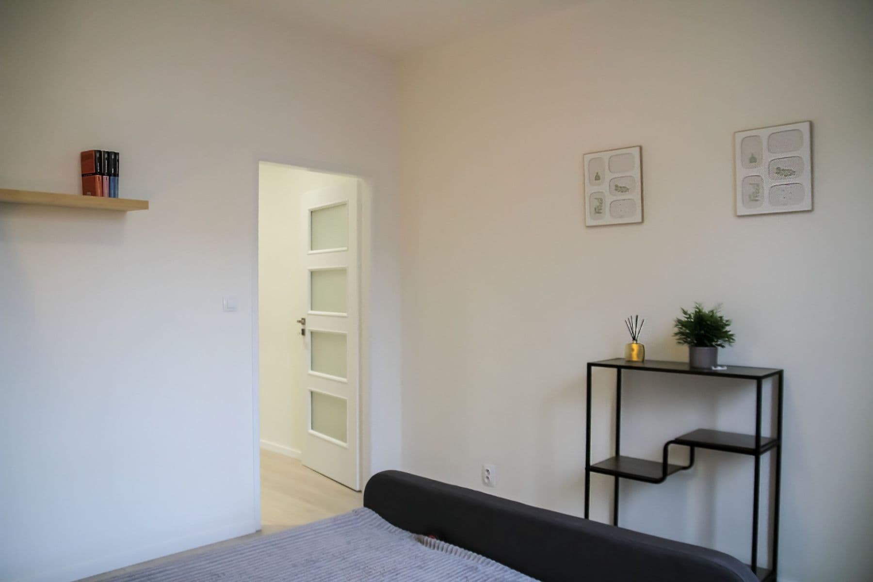 1 bedroom with open-plan kitchen flat to rent, 49 m², Ke Strašnické, Prague, Prague 1 bedroom with open-plan kitchen flat to rent, 49 m², Ke Strašnické, Prague, Prague