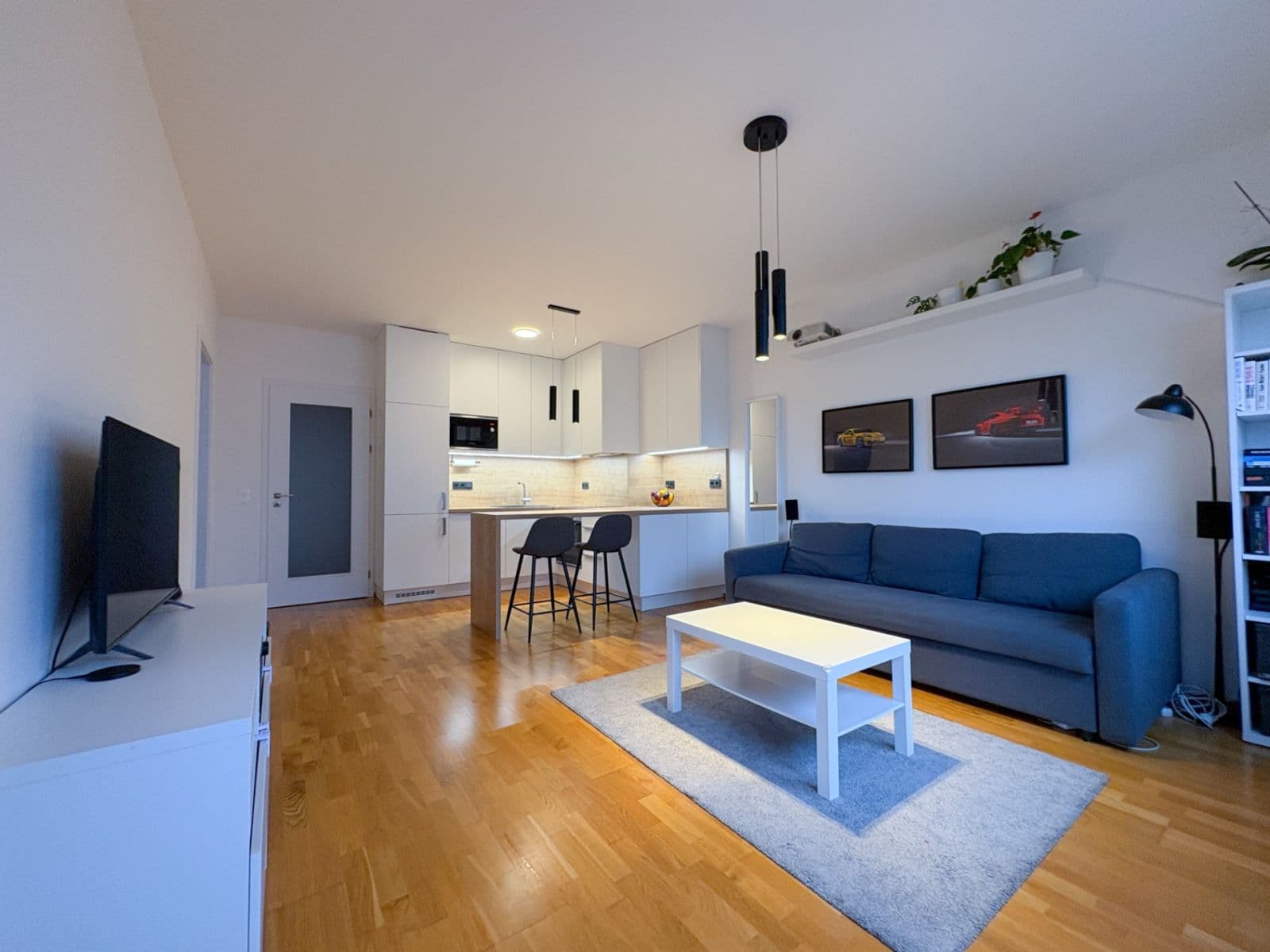 1 bedroom with open-plan kitchen flat to rent, 55 m², Saarinenova, Prague, Prague 1 bedroom with open-plan kitchen flat to rent, 55 m², Saarinenova, Prague, Prague