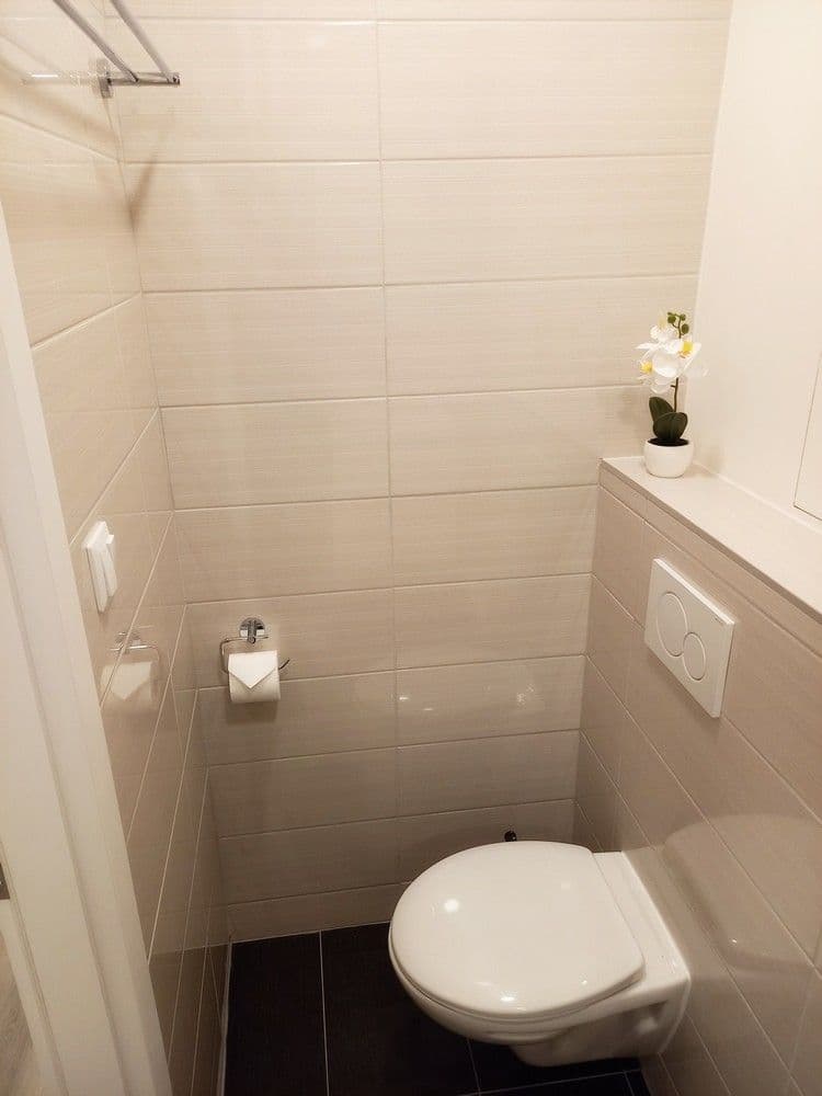 Studio flat to rent, 23 m², Nad Lesním divadlem, Prague, Prague Studio flat to rent, 23 m², Nad Lesním divadlem, Prague, Prague