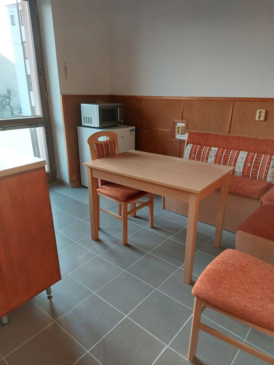 2 bedroom flat to rent, 54 m², Veleckého, Brno, Jihomoravský Region 2 bedroom flat to rent, 54 m², Veleckého, Brno, Jihomoravský Region