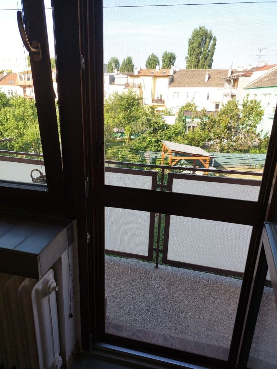 2 bedroom flat to rent, 54 m², Veleckého, Brno, Jihomoravský Region 2 bedroom flat to rent, 54 m², Veleckého, Brno, Jihomoravský Region