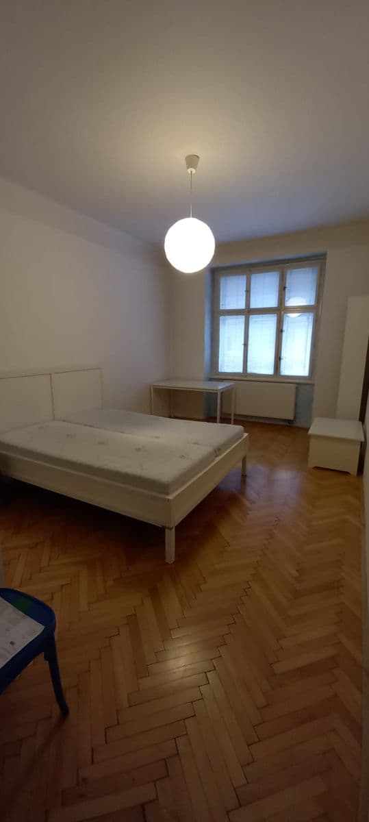 2 bedroom with open-plan kitchen flat to rent, 75 m², Schnirchova, Prague, Prague 2 bedroom with open-plan kitchen flat to rent, 75 m², Schnirchova, Prague, Prague