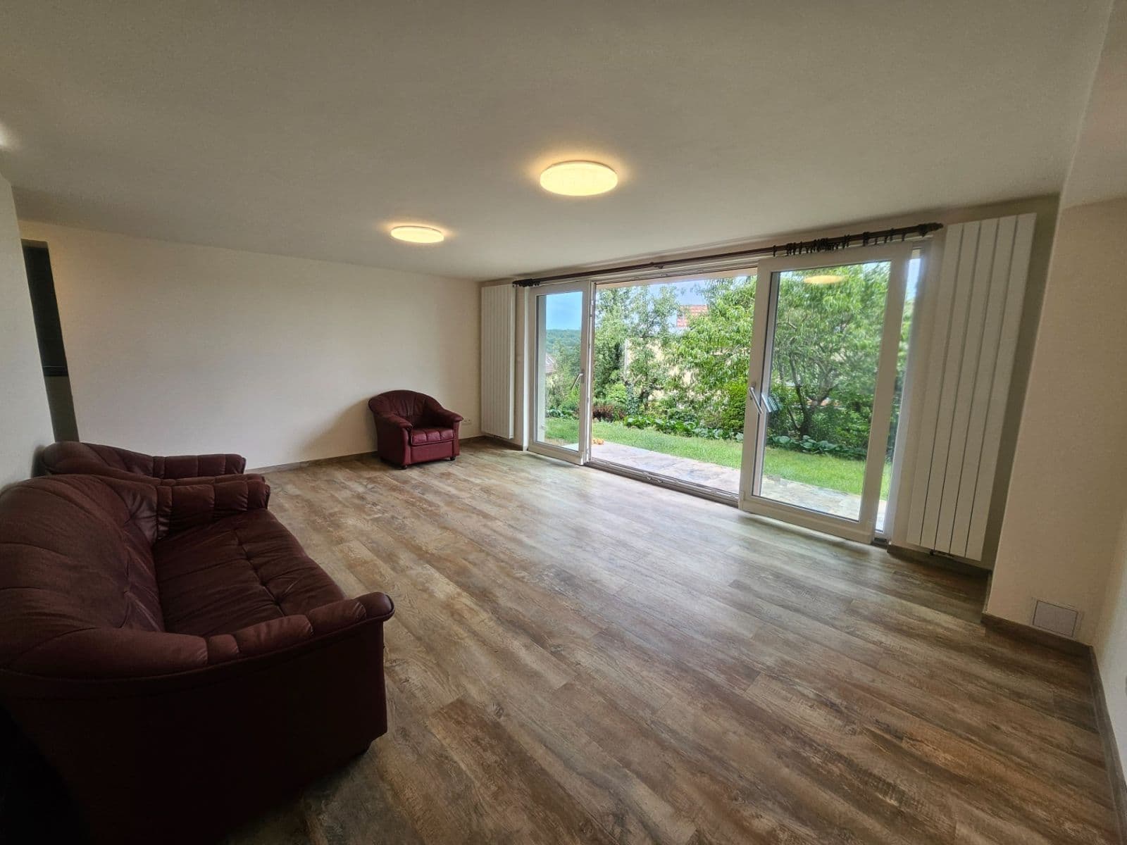 2 bedroom with open-plan kitchen flat to rent, 60 m², Nad Obcí II, Prague, Prague 2 bedroom with open-plan kitchen flat to rent, 60 m², Nad Obcí II, Prague, Prague