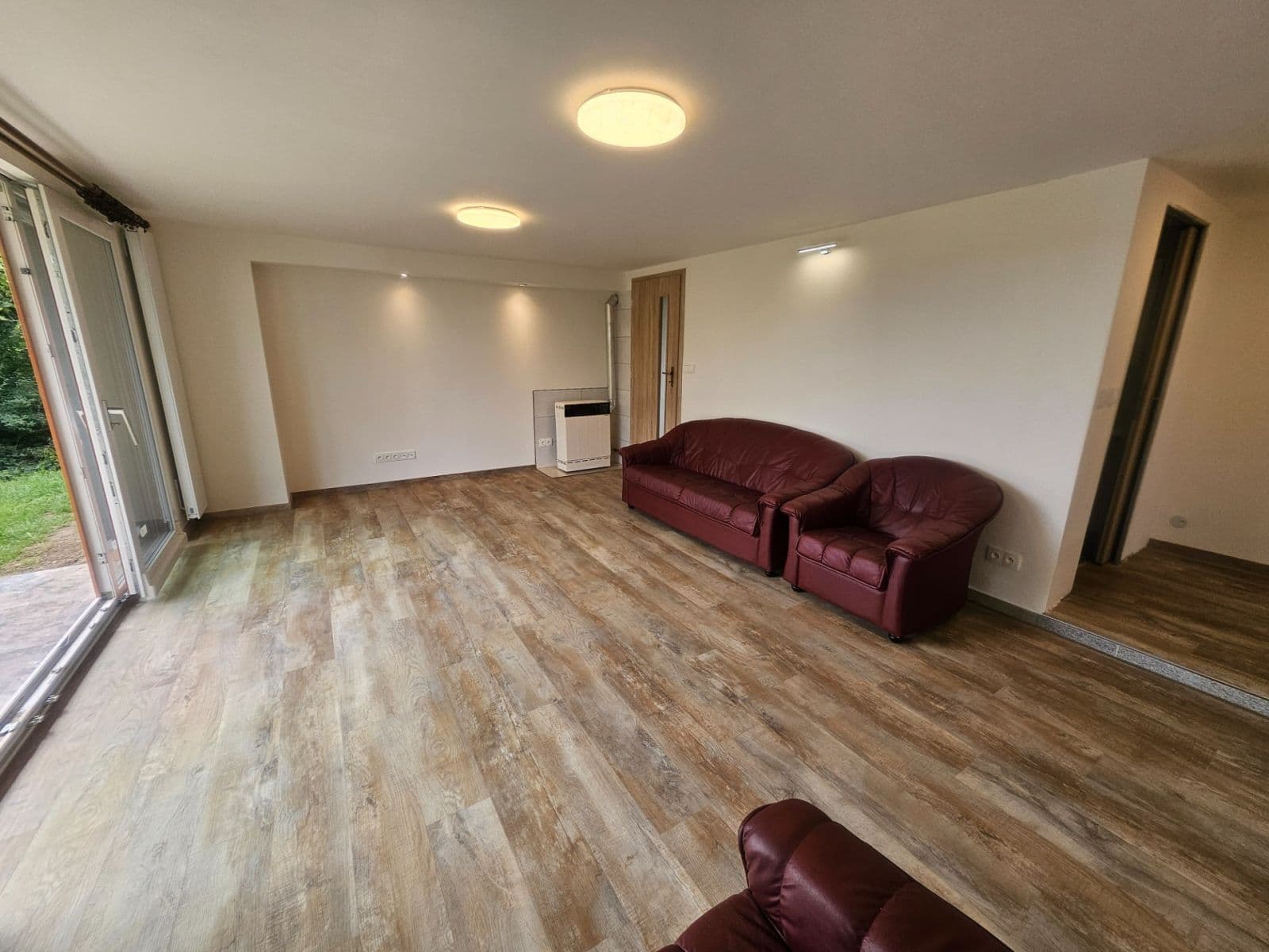 2 bedroom with open-plan kitchen flat to rent, 60 m², Nad Obcí II, Prague, Prague 2 bedroom with open-plan kitchen flat to rent, 60 m², Nad Obcí II, Prague, Prague