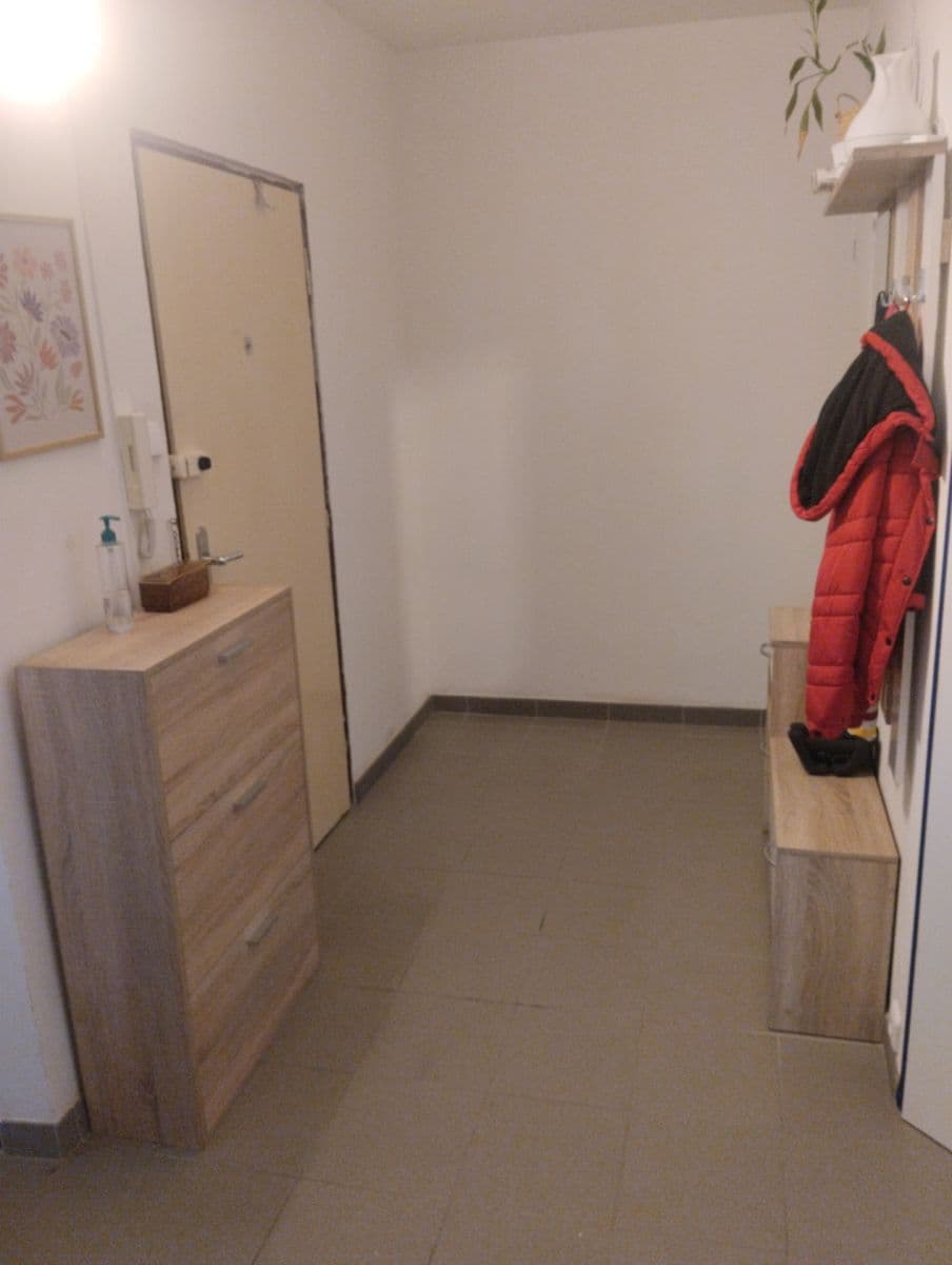 2 bedroom flat to rent, 54 m², Jesenická, Prague, Prague 2 bedroom flat to rent, 54 m², Jesenická, Prague, Prague