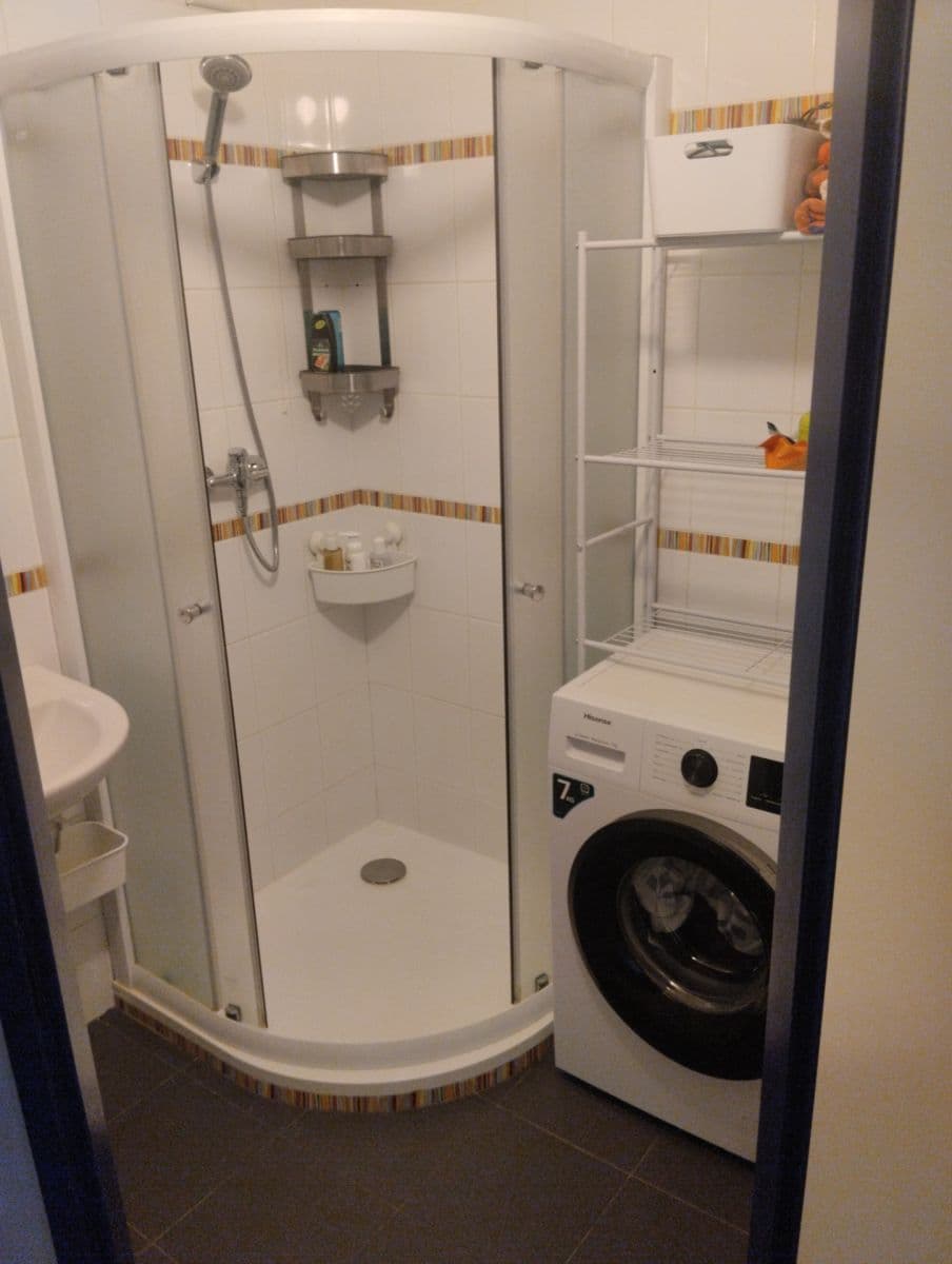 2 bedroom flat to rent, 54 m², Jesenická, Prague, Prague 2 bedroom flat to rent, 54 m², Jesenická, Prague, Prague