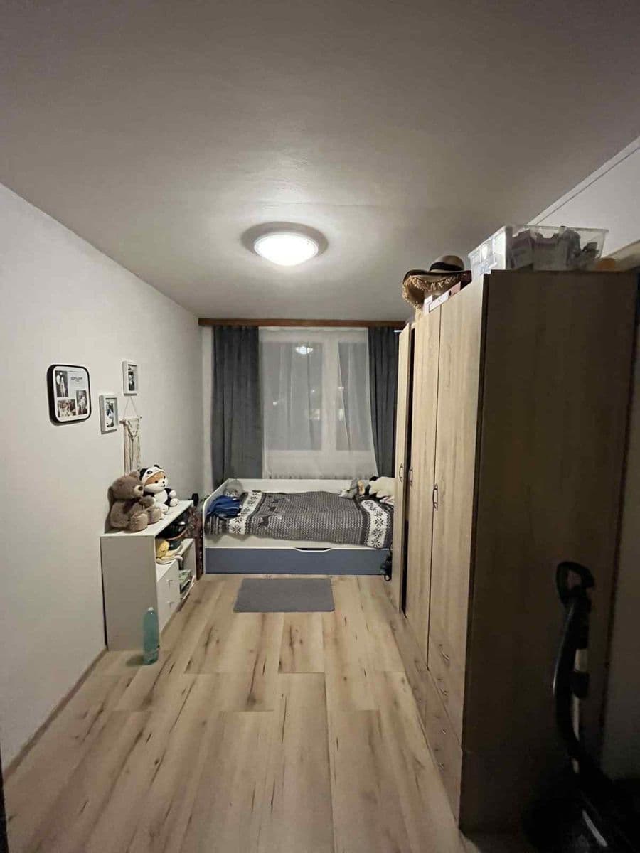 2 bedroom with open-plan kitchen flat to rent, 70 m², Přímětická, Prague, Prague 2 bedroom with open-plan kitchen flat to rent, 70 m², Přímětická, Prague, Prague