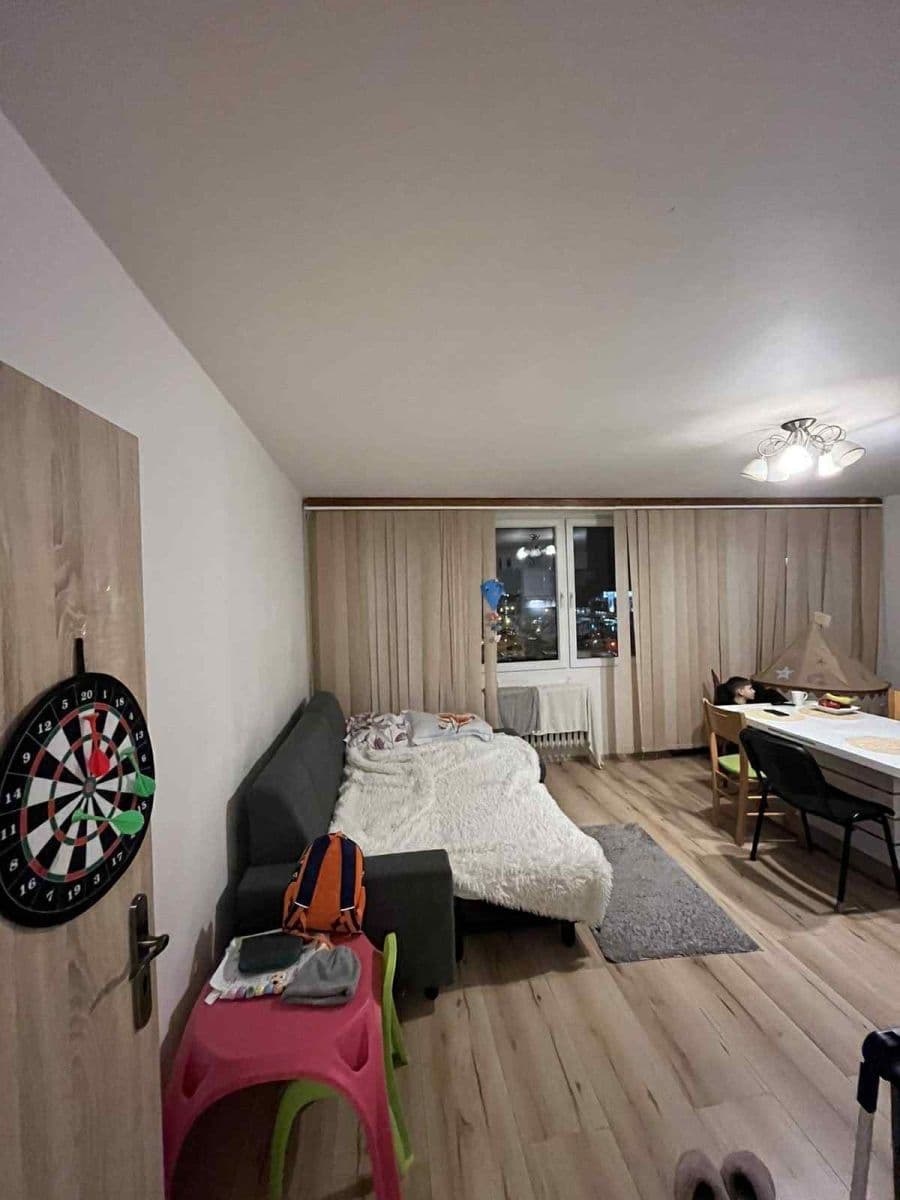 2 bedroom with open-plan kitchen flat to rent, 70 m², Přímětická, Prague, Prague 2 bedroom with open-plan kitchen flat to rent, 70 m², Přímětická, Prague, Prague